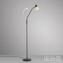 LED Stehleuchte schwarz Schalter flexibel verstellbar Wohnzimmer