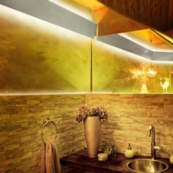 LED-Stripes, 5m Länge, Fernbedienung, Memory-Funktion, RGB Farbwechsel